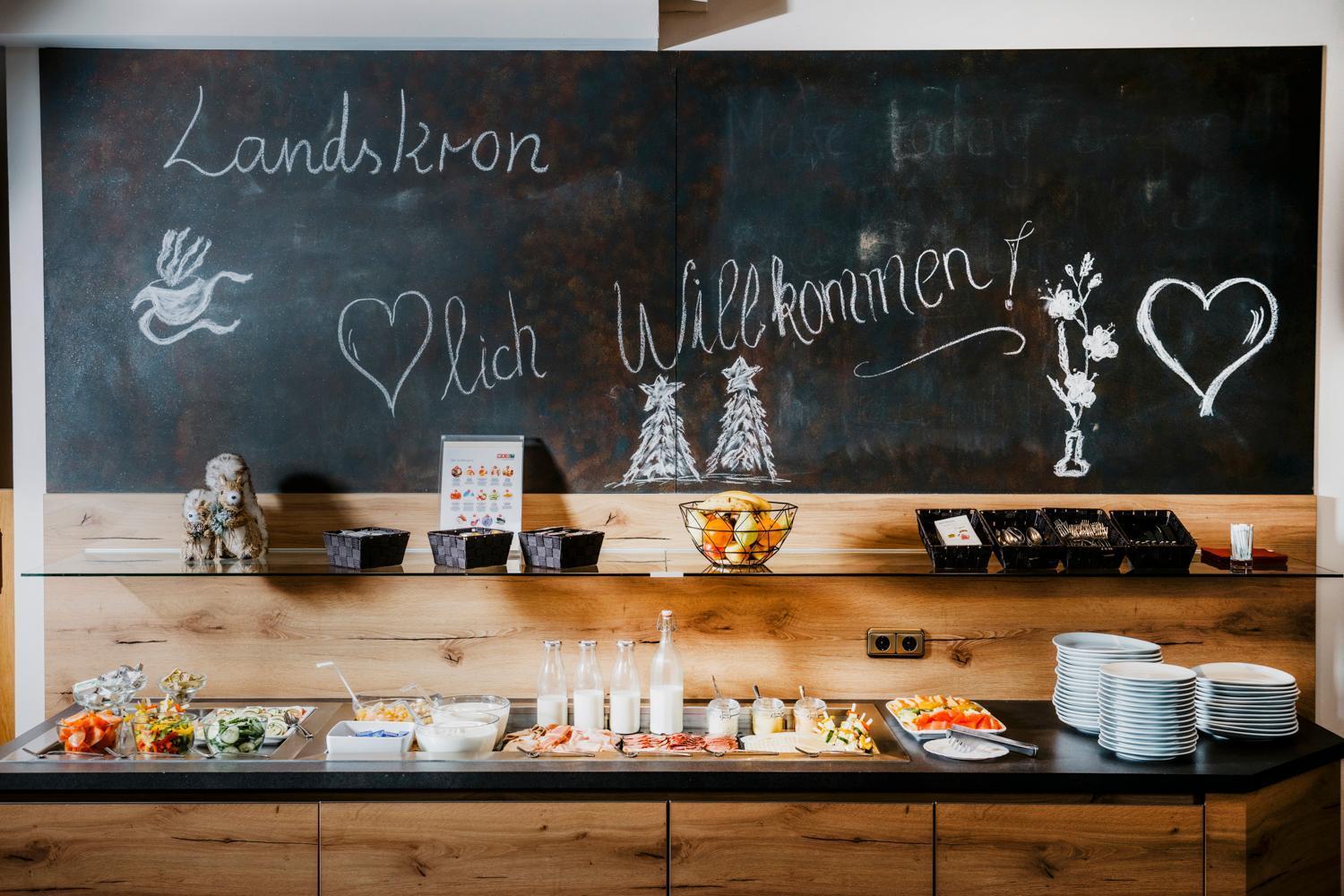Hotel Landskron بروك أن دير مور المظهر الخارجي الصورة