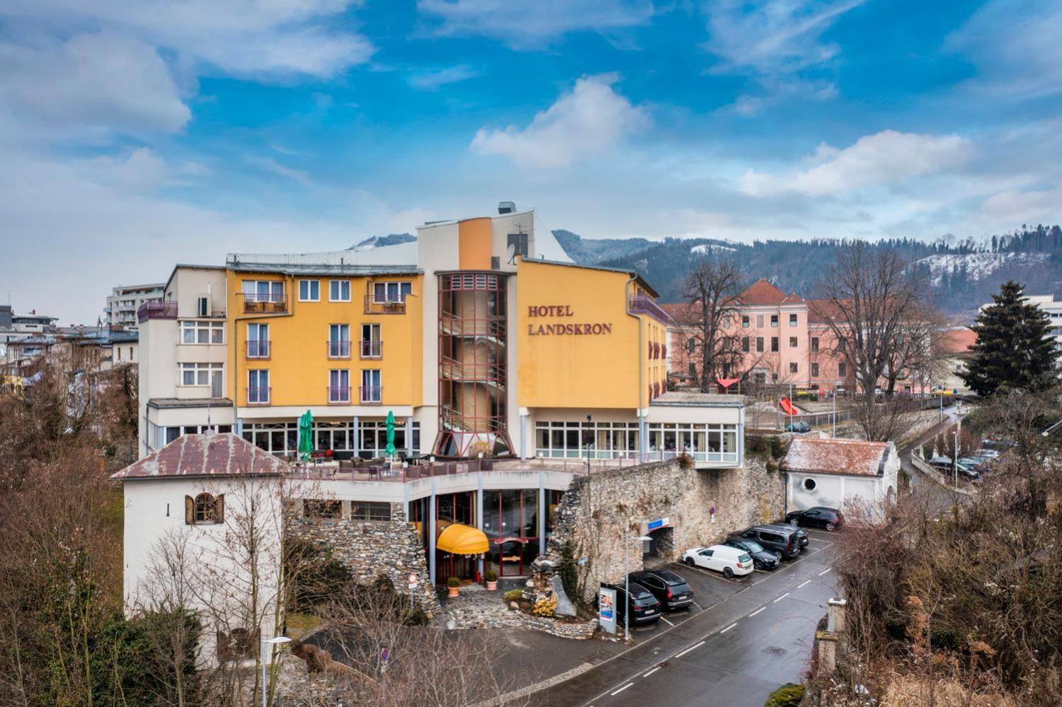 Hotel Landskron بروك أن دير مور المظهر الخارجي الصورة