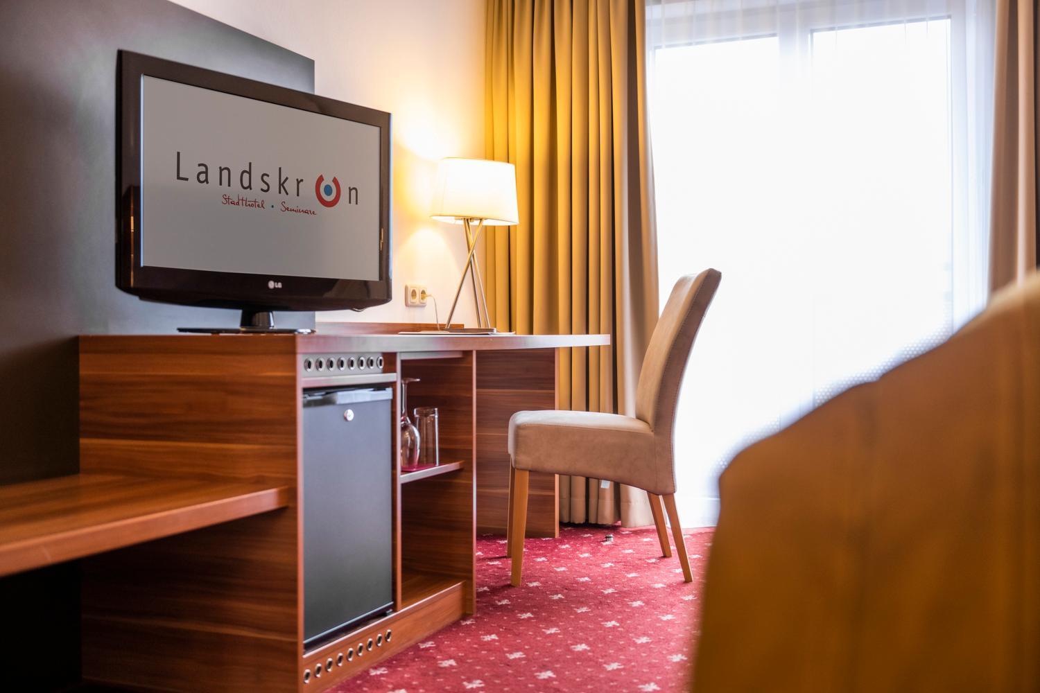Hotel Landskron بروك أن دير مور المظهر الخارجي الصورة