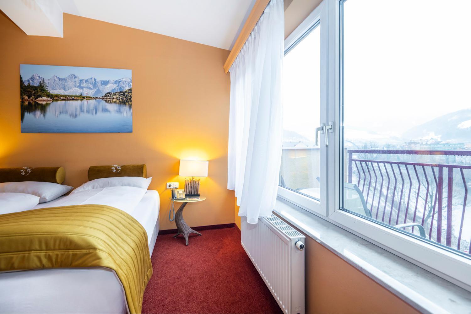 Hotel Landskron بروك أن دير مور المظهر الخارجي الصورة