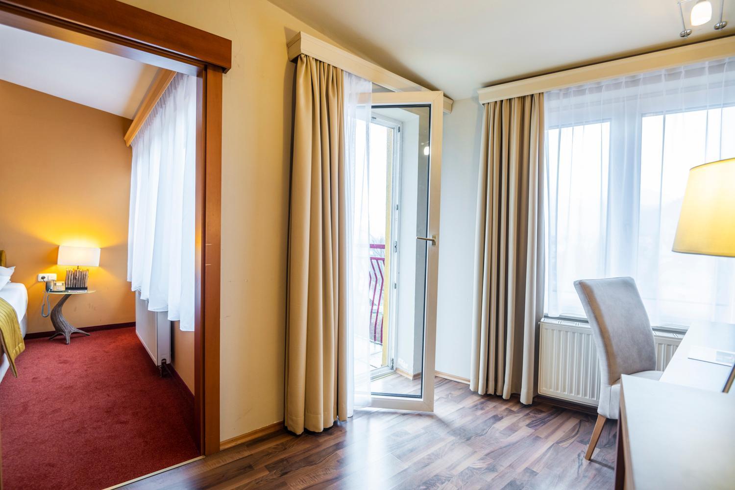 Hotel Landskron بروك أن دير مور المظهر الخارجي الصورة